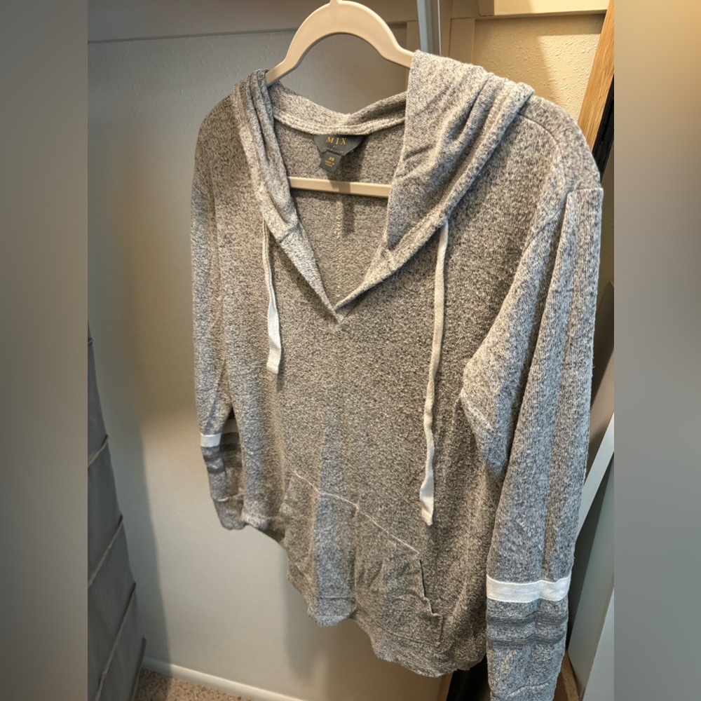Women’s shirt